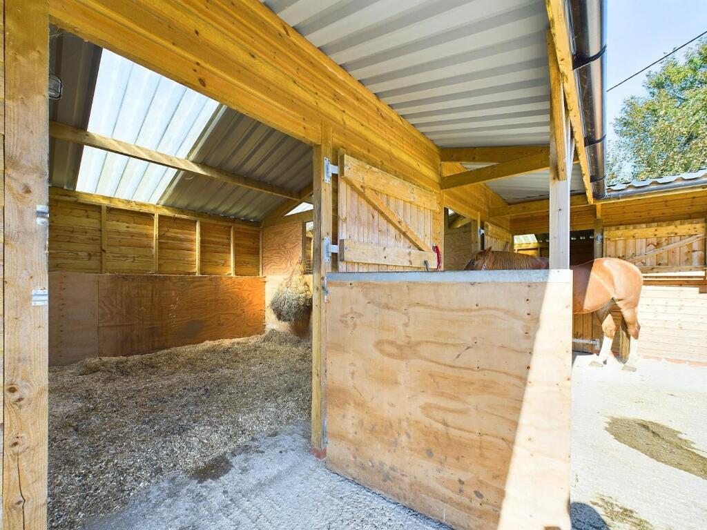 Additional image 27 of Upper Pikeley Farm, Allerton, Bradford