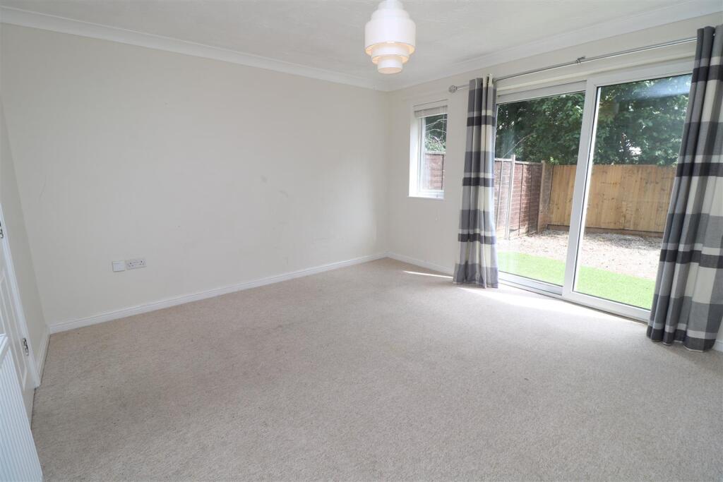 Additional image 2 of Heather Shaw, Trowbridge