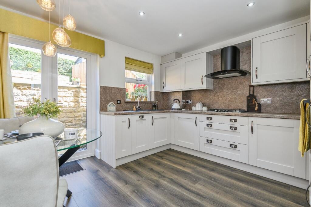 Additional image 15 of Green Bank, Cleckheaton, BD19
