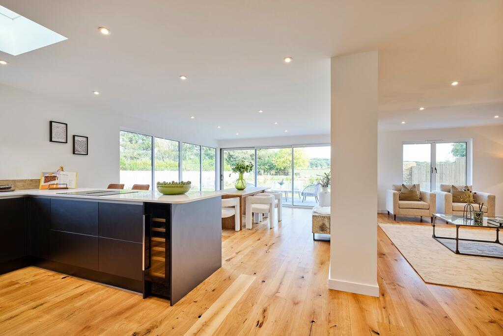 Additional image 10 of Court Farm, West Woodlands, BA11