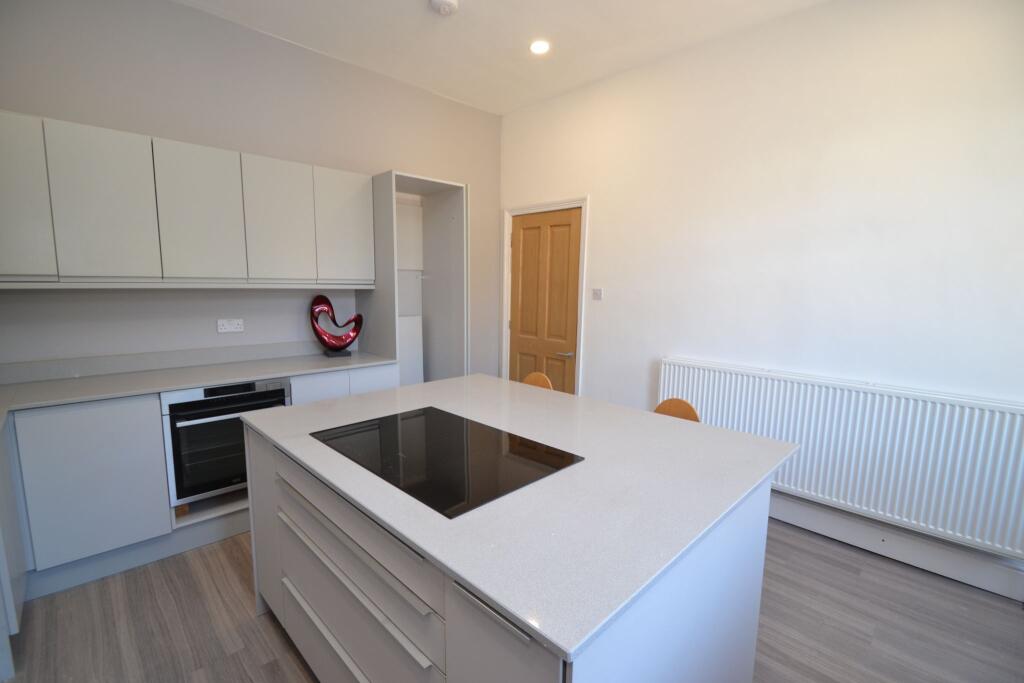 Additional image 15 of Leeds Road, Idle,