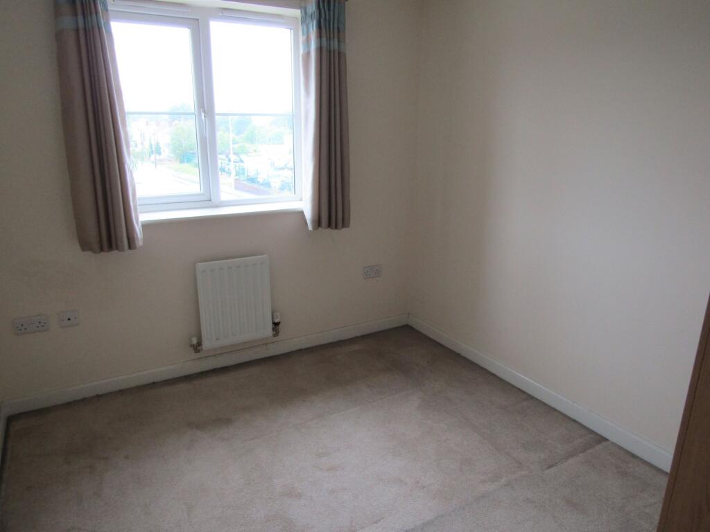 Additional image 7 of Old College Avenue, Oldbury, B68