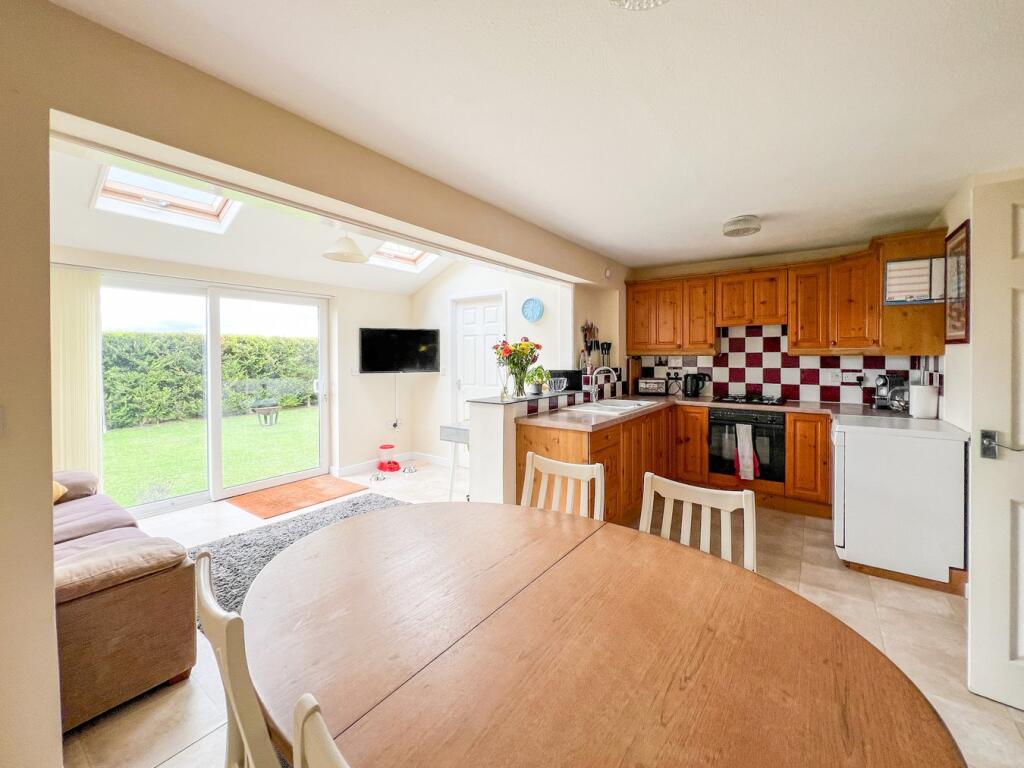 Additional image 2 of Chancellor Road, Walton, BA16