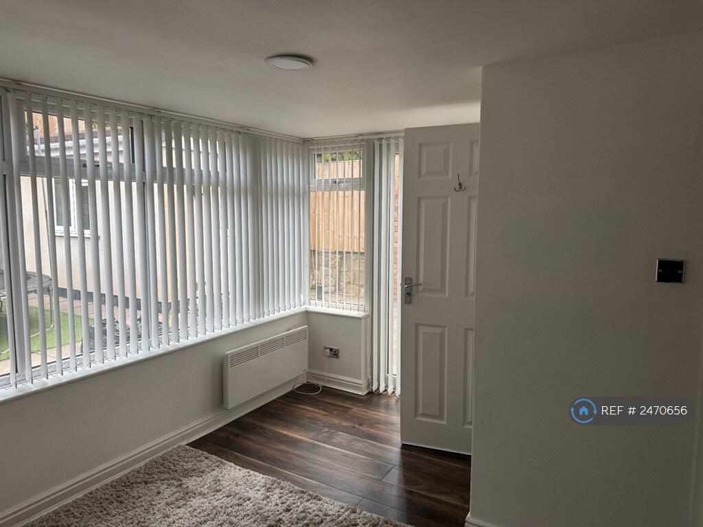 Additional image 16 of Meadow Avenue, West Bromwich, B71