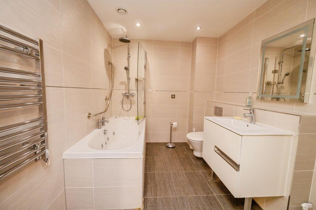 Additional image 17 of 911-913 Warwick Road, Solihull