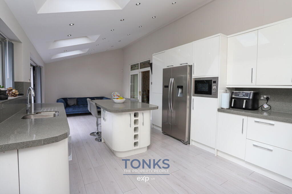 Additional image 5 of Wolverhampton Road, Oldbury, B68 8DD