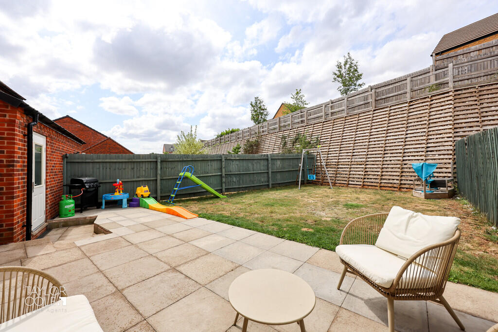 Additional image 23 of Meadow Way, Tamworth