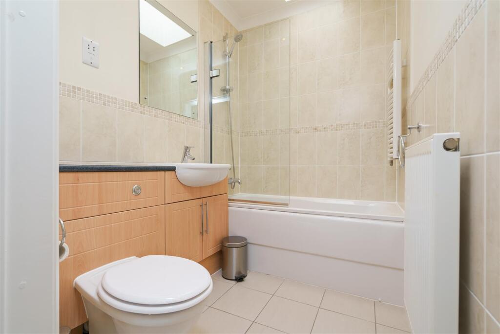 Additional image 8 of Station Road, Dorridge