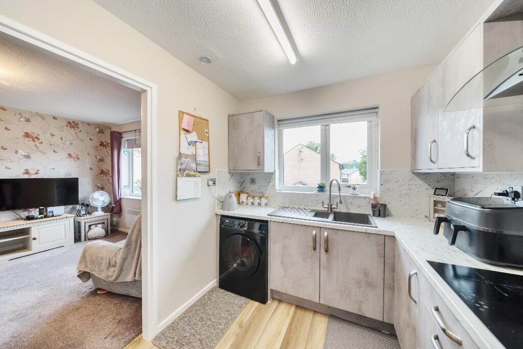 Additional image 14 of May Tree Close, Bradford, West Yorkshire, BD14