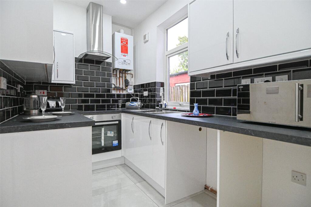 Additional image 7 of Long Hyde Road, Bearwood, West Midlands, B67