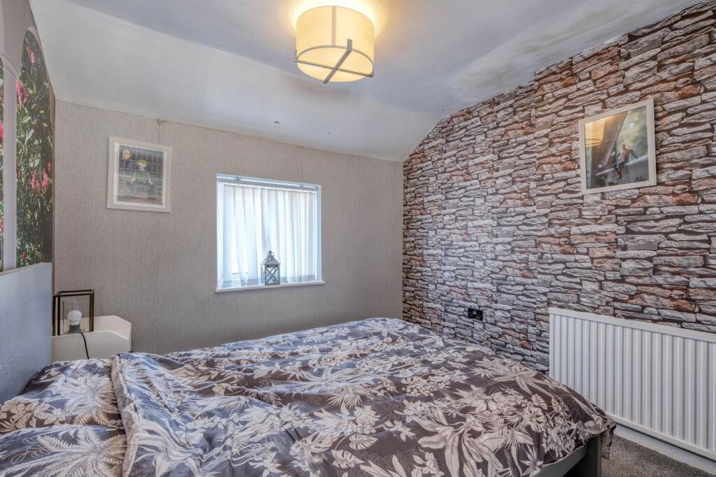 Additional image 10 of Enfield Road, Hunt End, B97