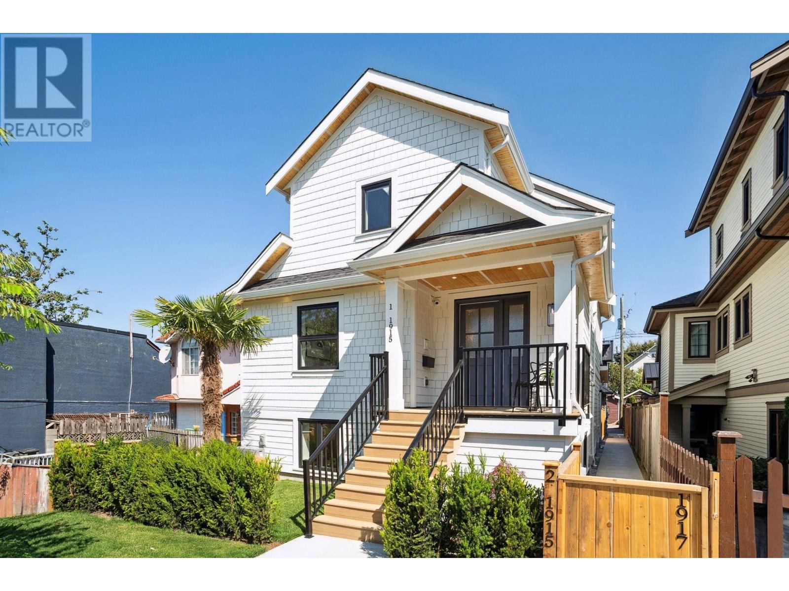 1 1915 E 3RD AVENUE|Vancouver, British Columbia V5N1H4