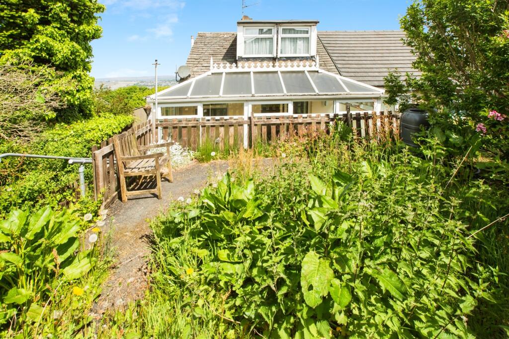 Additional image 15 of Back Lane, Queensbury, Bradford
