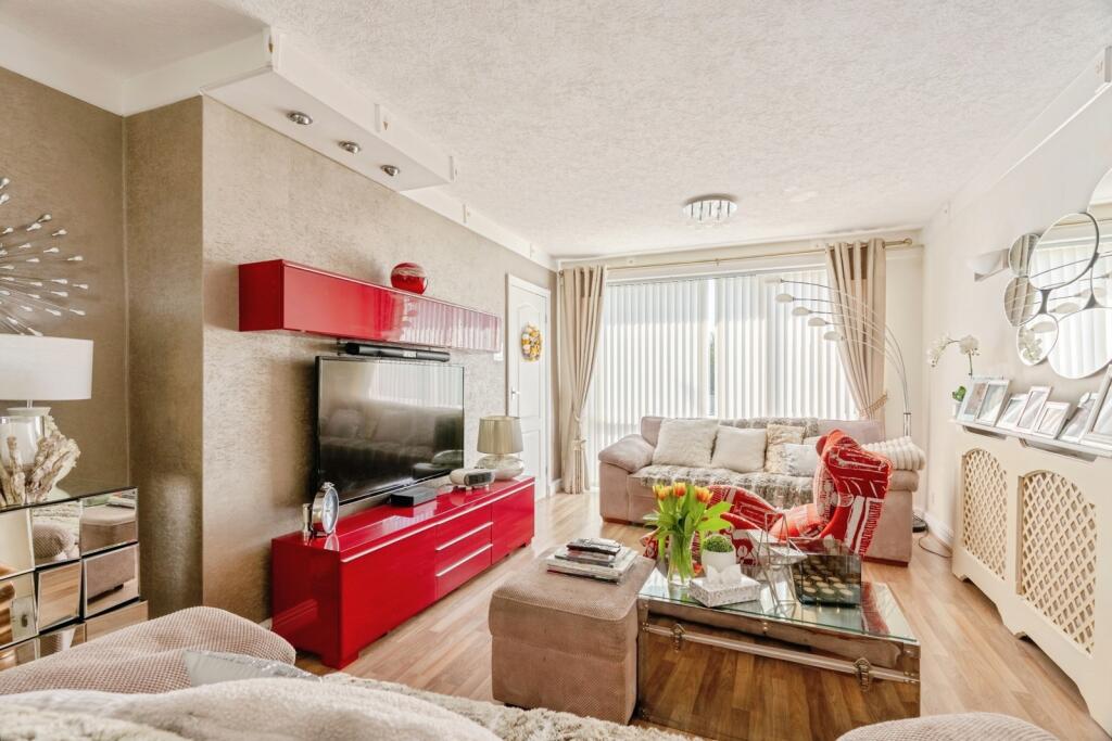 Primary image of Hallwood Close, Burnley, Lancashire, BB10