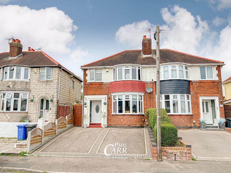 Parkfield Avenue, Tamworth, B77 1HA - Charming Three Bedroom Home