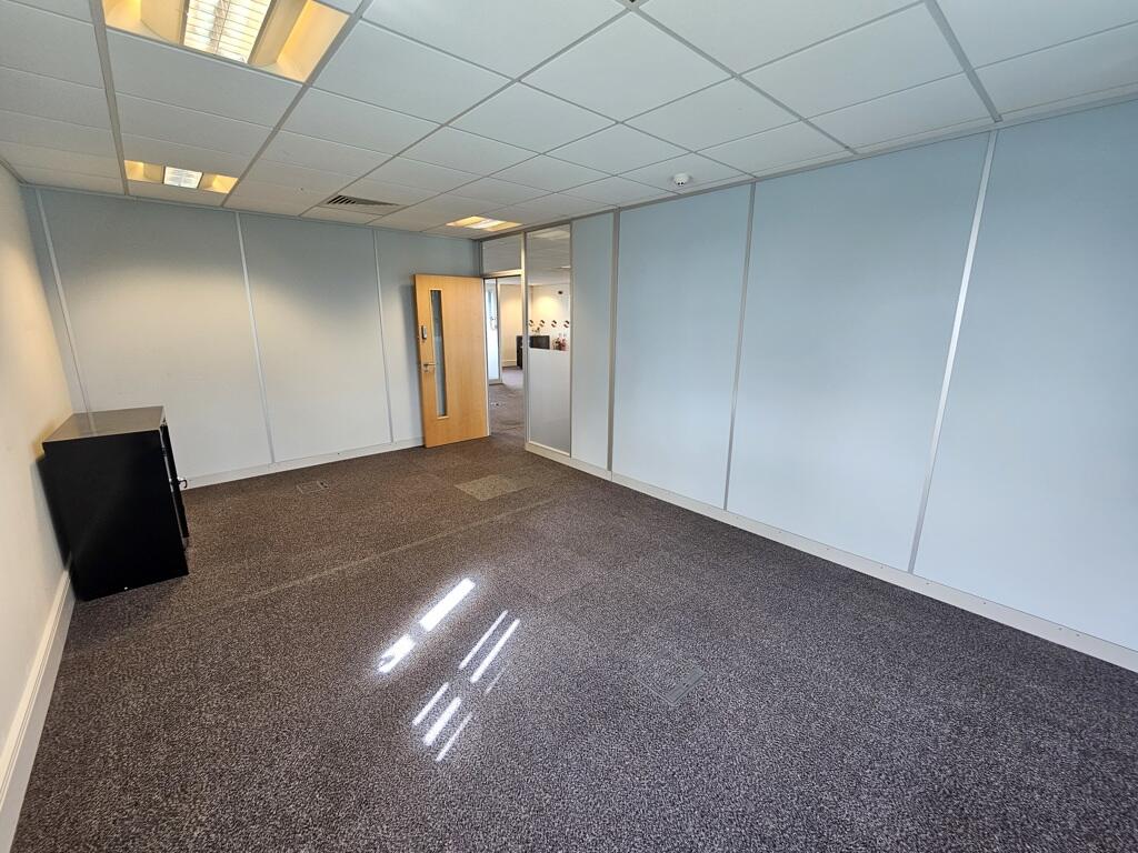 Additional image 5 of 2nd Floor, 4 The Courtyard, Buntsford Gate, Bromsgrove, Worcestershire , B60