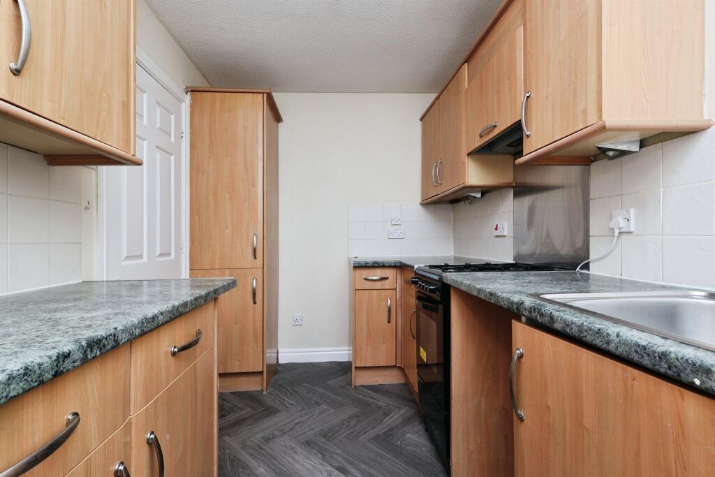 Additional image 5 of Penny Hill Drive, Clayton, Bradford