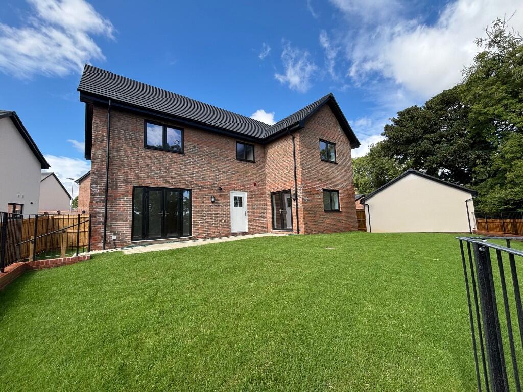 Additional image 15 of Dancing Green,
BA9 9FU