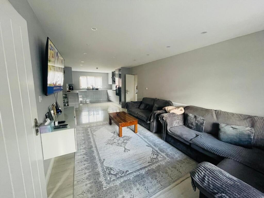 Additional image 4 of Andrew Road, West Bromwich, B71