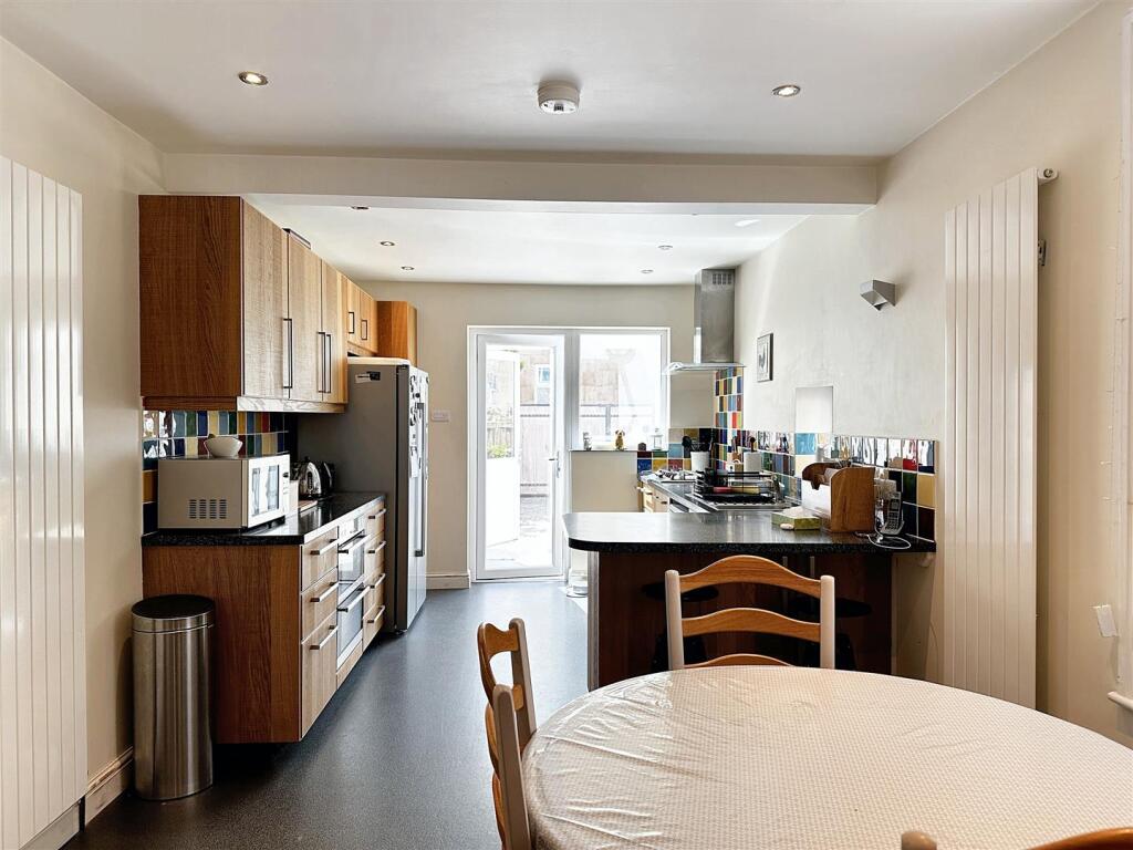 Additional image 21 of Beechen Cliff Villas, Bath