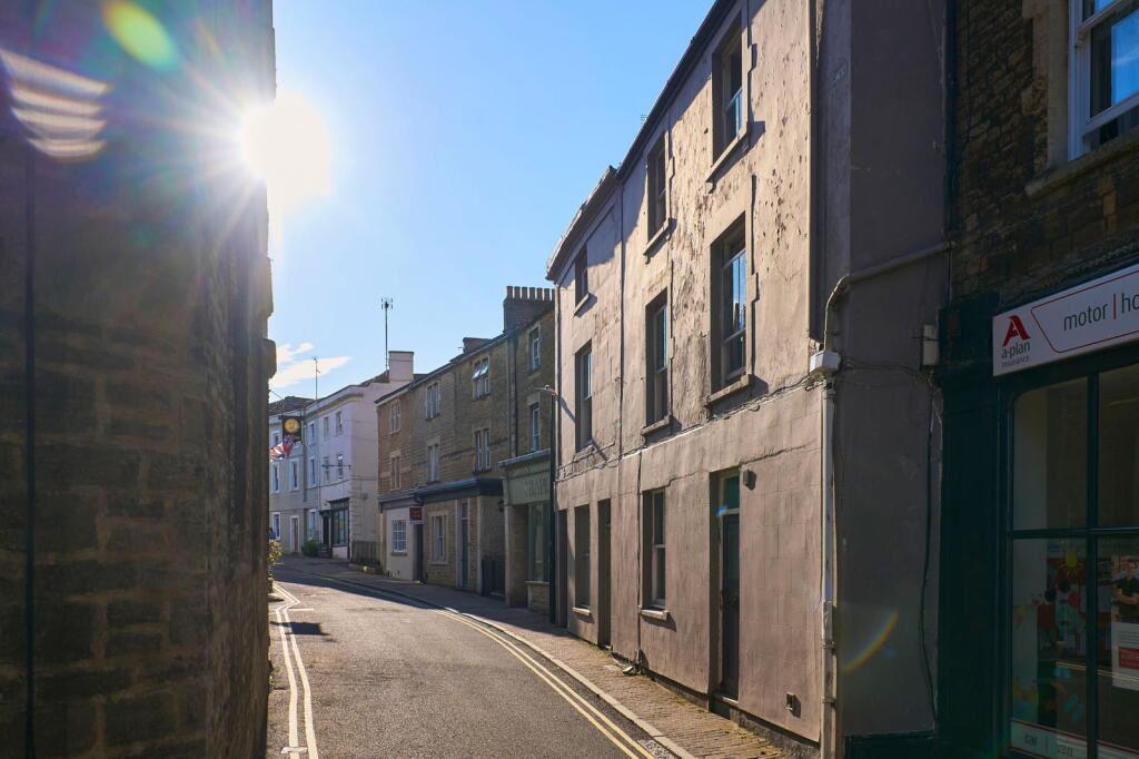 Additional image 7 of Catherine Street, Frome, Somerset, BA11 1DA