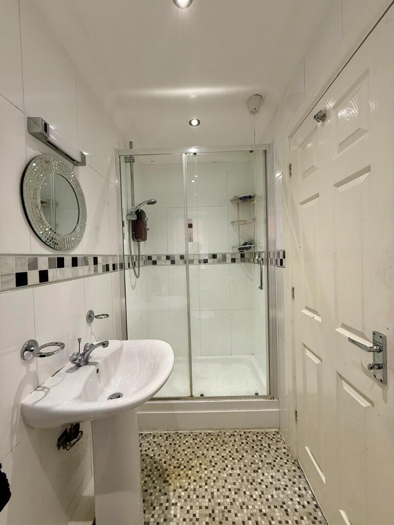 Additional image 26 of Wall Close, Smethwick, West Midlands, B67