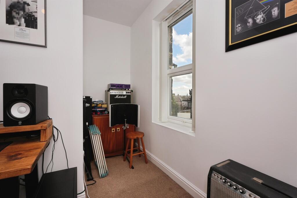 Additional image 12 of West View, Baildon, Shipley