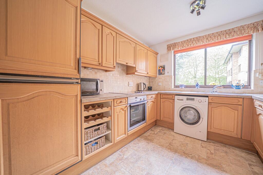 Additional image 19 of Warwick Road, Knowle, B93