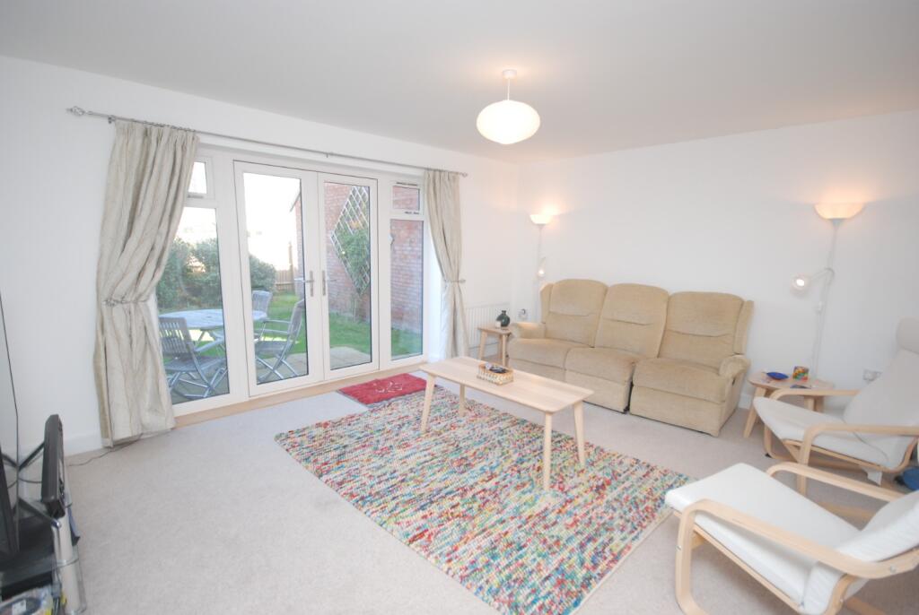 Additional image 2 of Wells