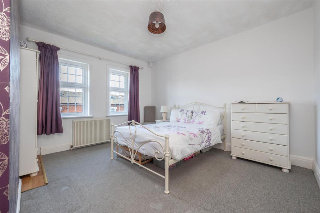 Additional image 11 of Henley Street, Alcester