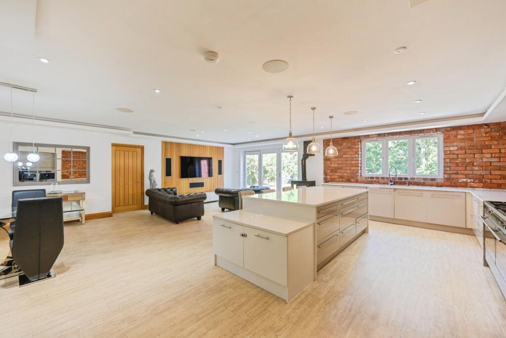 Additional image 18 of Park Lane, Bonehill, Tamworth, Staffordshire, B78