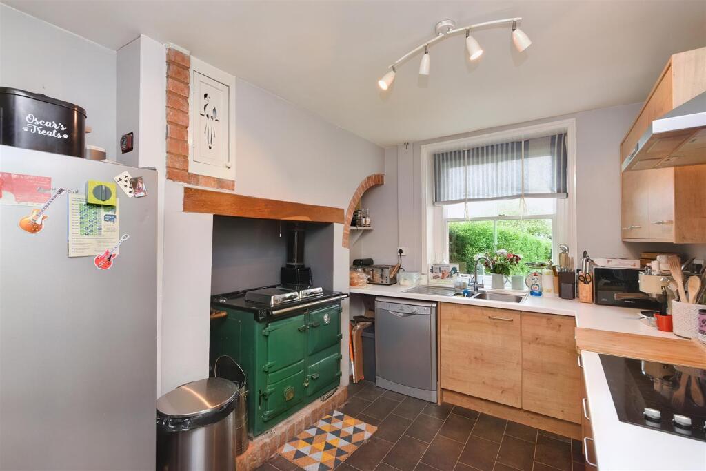 Additional image 4 of Victoria Gardens, Henstridge