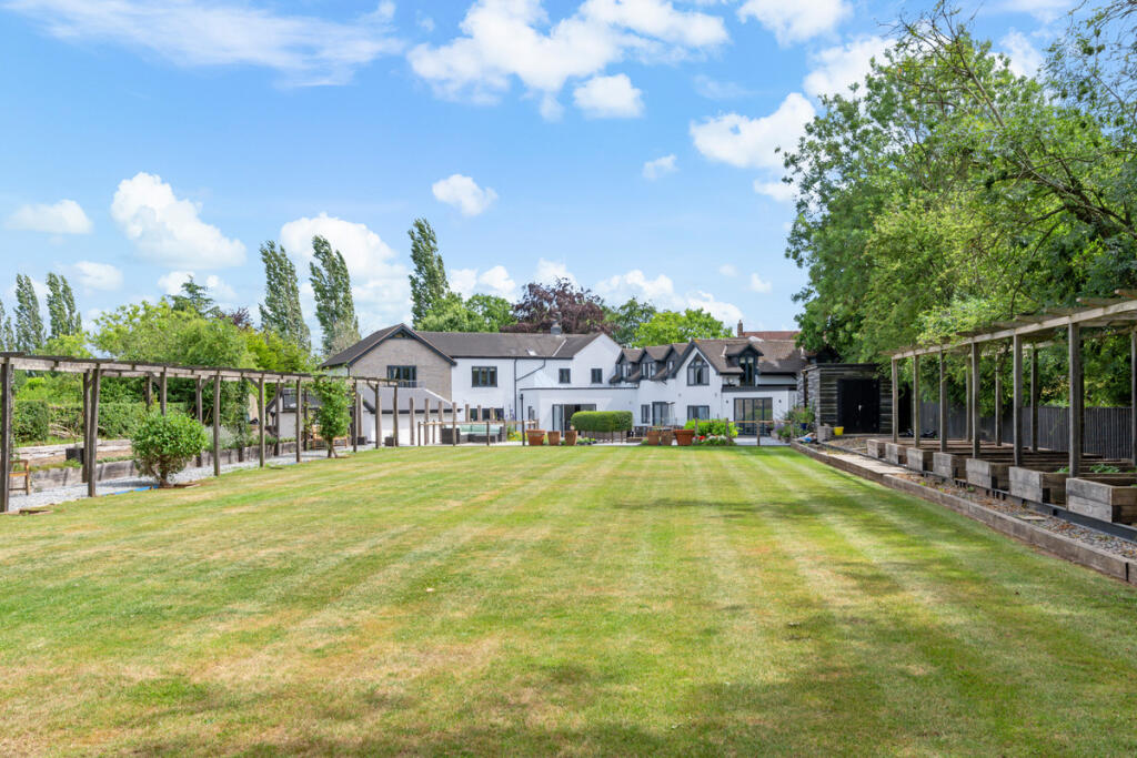 Additional image 41 of Wawensmere Road, Henley-in-arden, B95