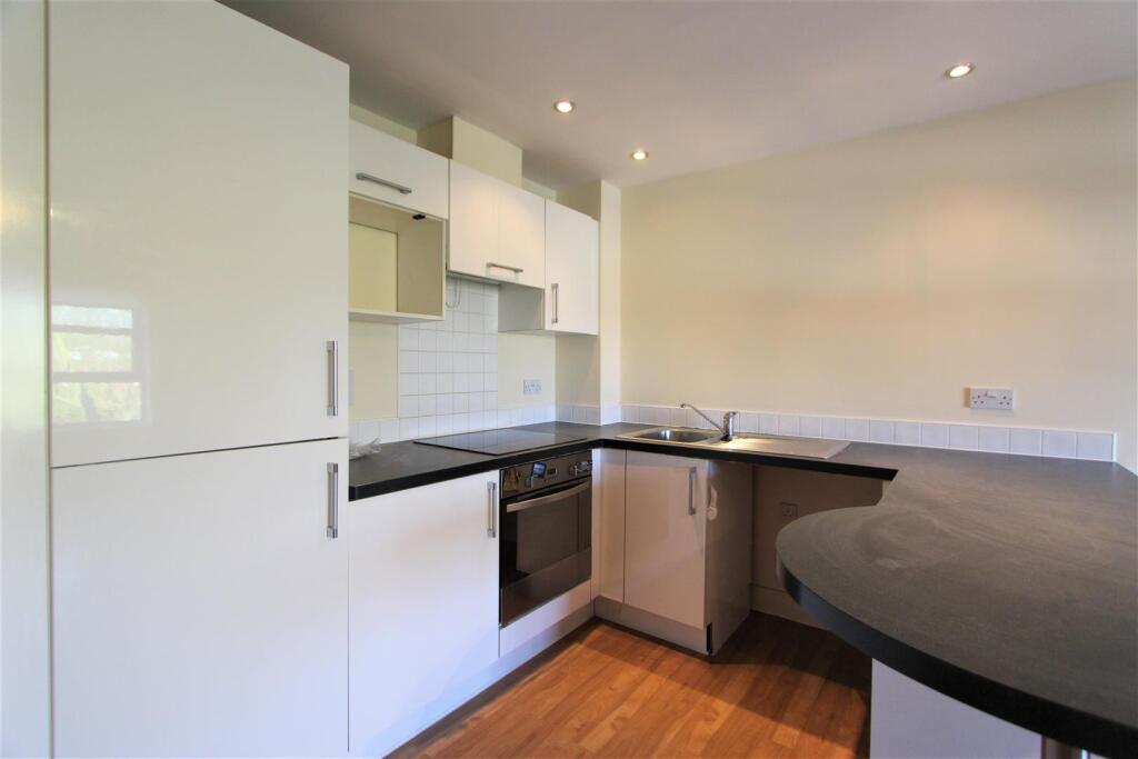 Additional image 4 of Stone Street, Oldbury