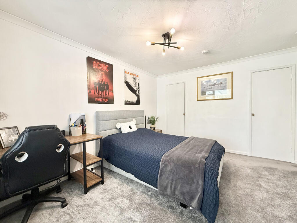 Additional image 18 of Kenmore Drive, Yeovil, Somerset