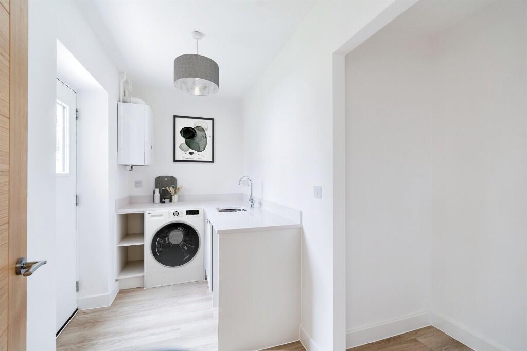 Additional image 8 of Dancing Green,
BA9 9FU