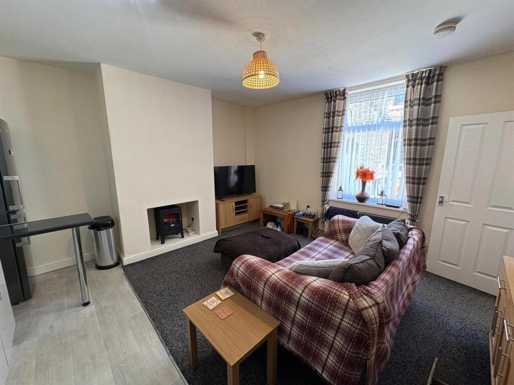 Additional image 5 of Albion Place, Thornton, Bradford