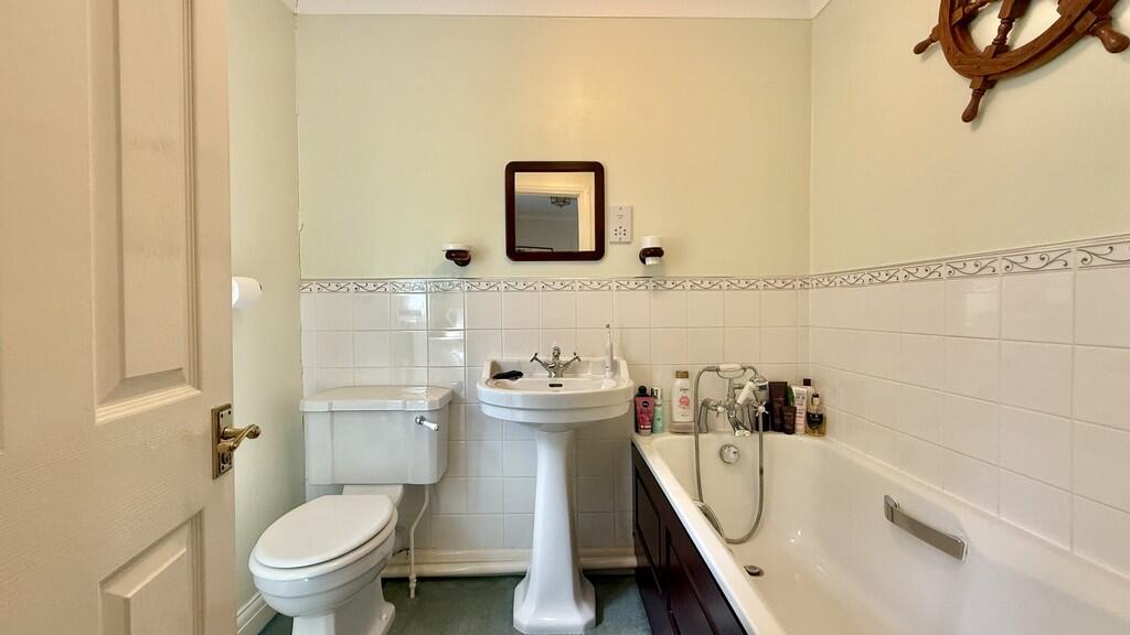 Additional image 14 of Hampshire Gardens, Westbury