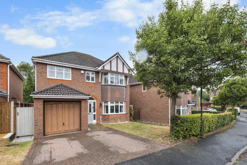 Additional image 34 of Royal Worcester Crescent, Bromsgrove B60 2TR