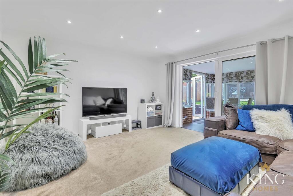 Additional image 16 of Cheswick Close, Winyates Green, Redditch, B98 0QQ