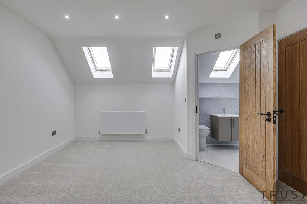 Additional image 29 of Wakefield Road, Drighlington, BD11