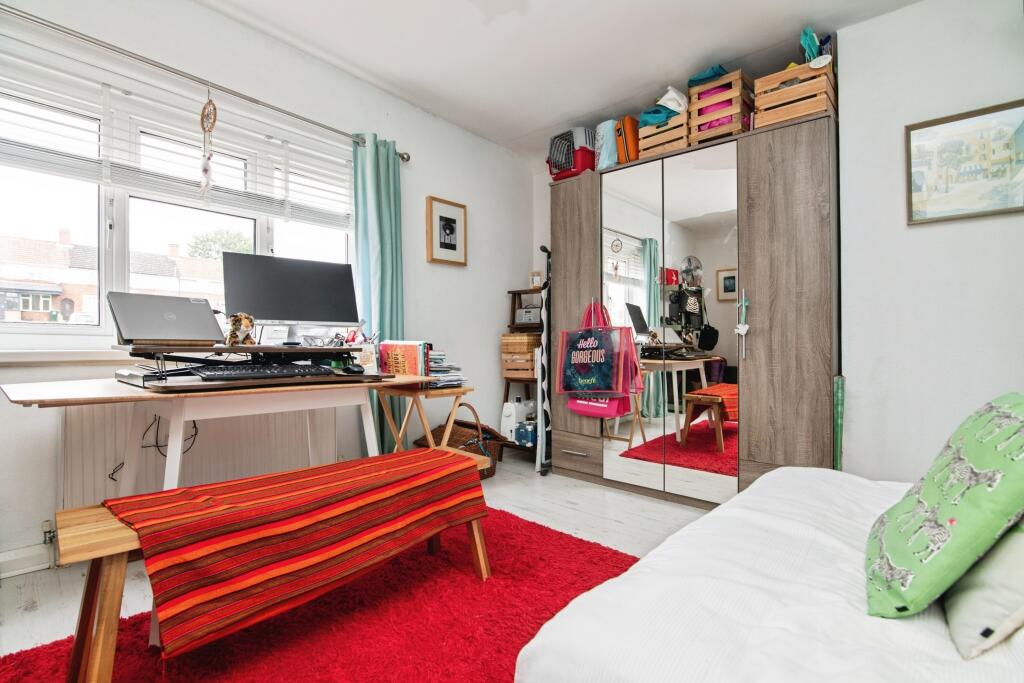 Additional image 10 of Elizabeth Crescent, Oldbury, B68