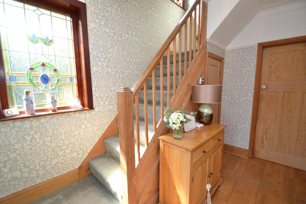 Additional image 35 of Cyprus Avenue, Thackley,