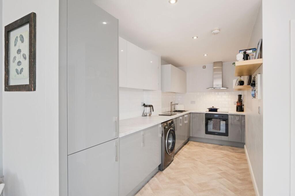 Additional image 6 of Waterside, Shirley, B90