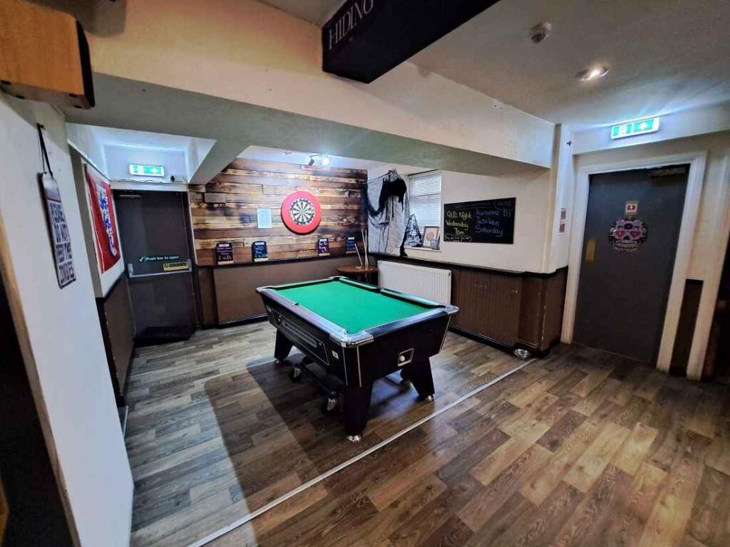 Additional image 5 of N-526370 - Omnibus, West End, Bradford BD13 2DP