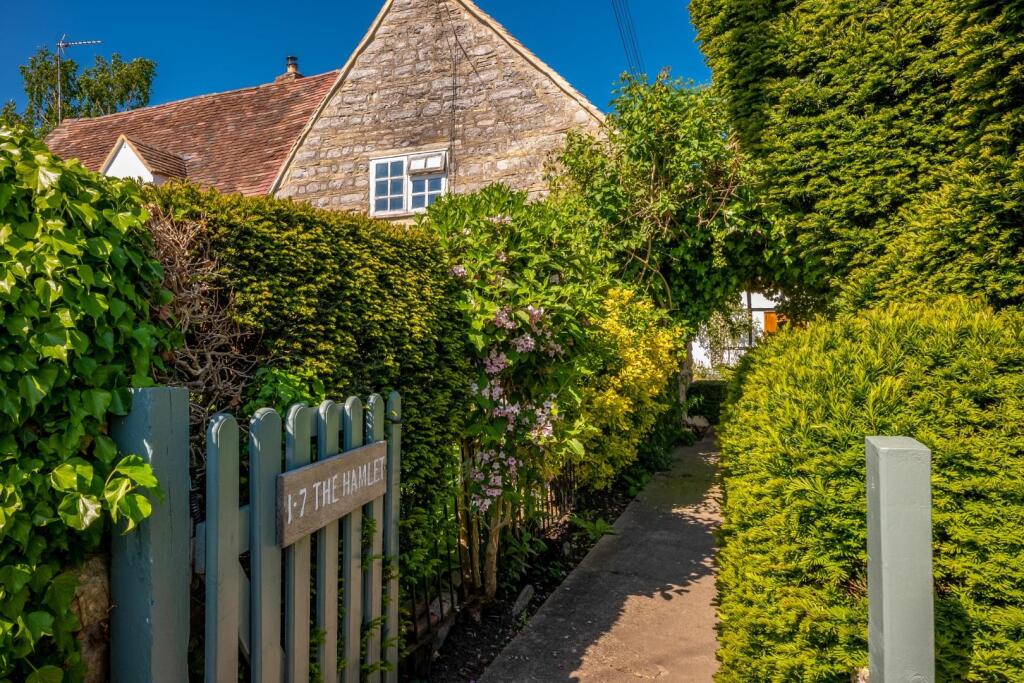 Additional image 12 of 2 The Hamlet, Marlciff, Alcester