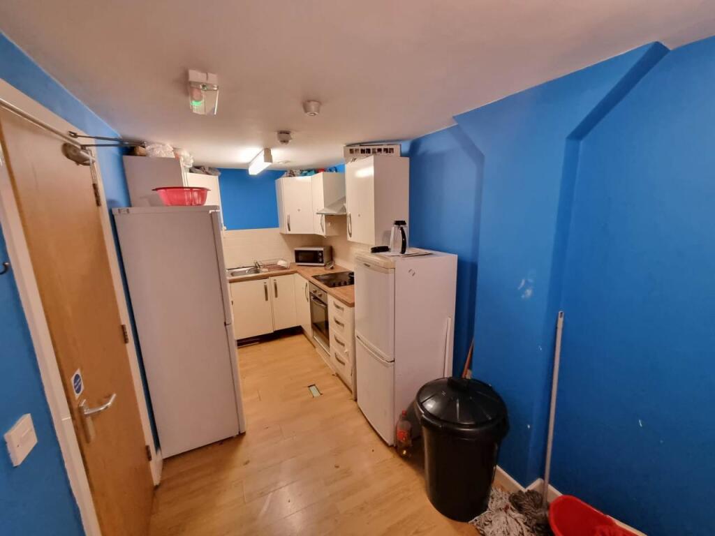 Additional image 8 of 132 Sunbridge Road , Bradford , West Yorkshire