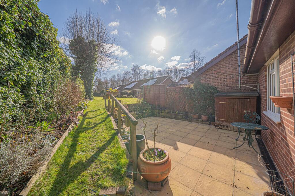 Additional image 7 of Hartlebury Close, Dorridge, B93