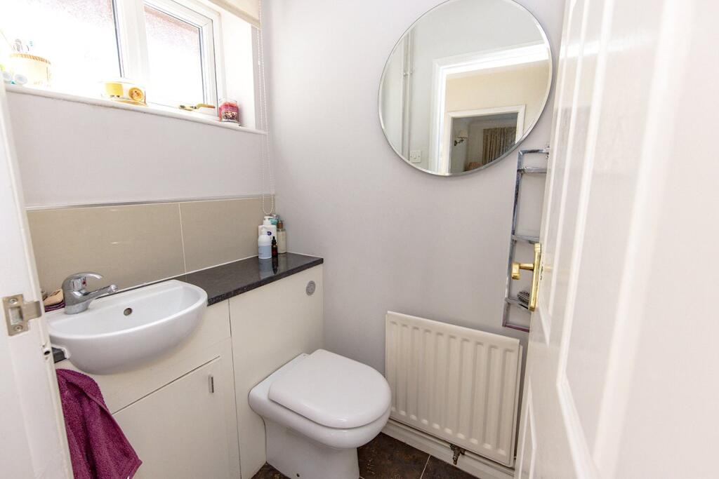 Additional image 3 of Suffolk Close, Oldbury, West Midlands, B68