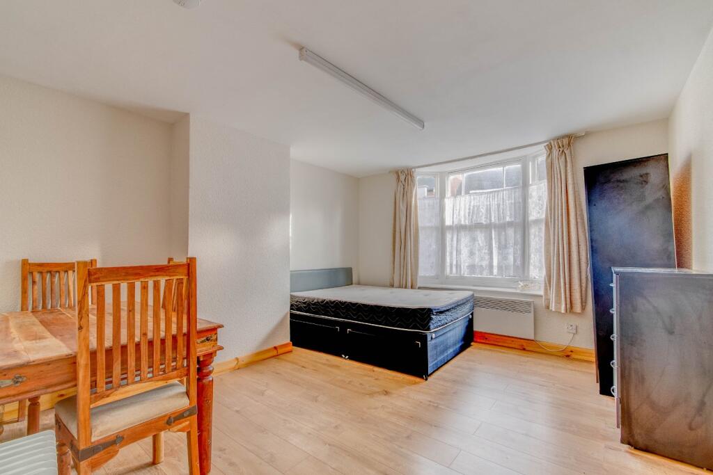 Additional image 9 of Worcester Road, Bromsgrove, Worcestershire, B61